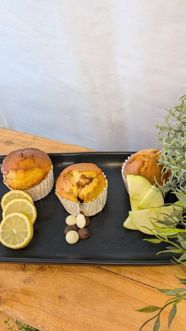 Small Sweet Muffin Platter 