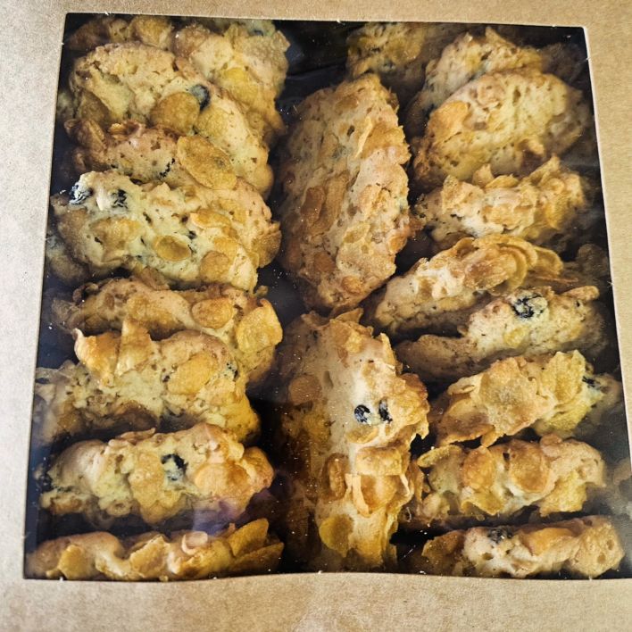 Small Mixed Cookie Box (12 Cookies)