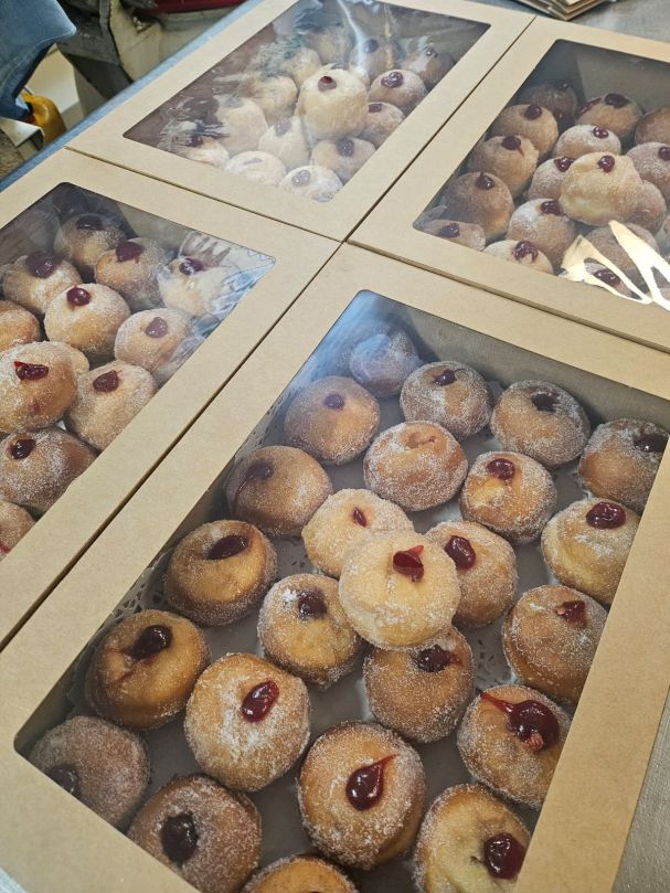 Jam Donut Ball