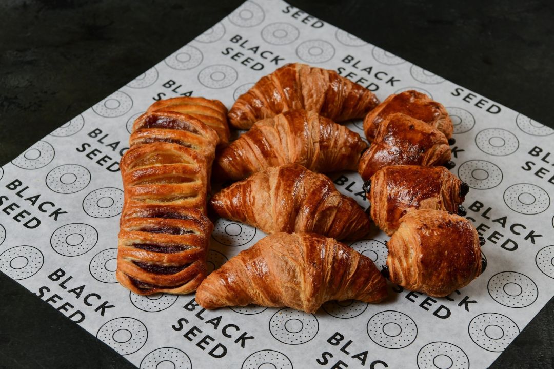 MINI BREAKFAST PASTRIES (12)