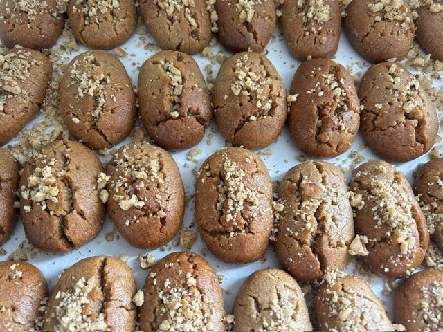 Honey Walnut Cookie (melomakarono)