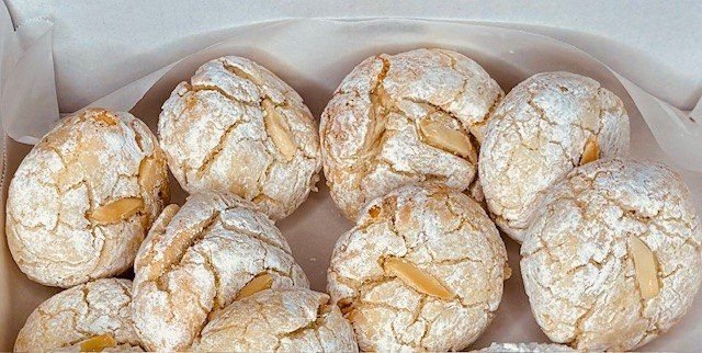 Amaretti Biscuit