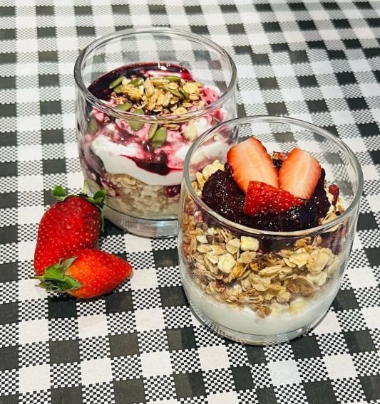Breakfast Platters: Brekkie Cups