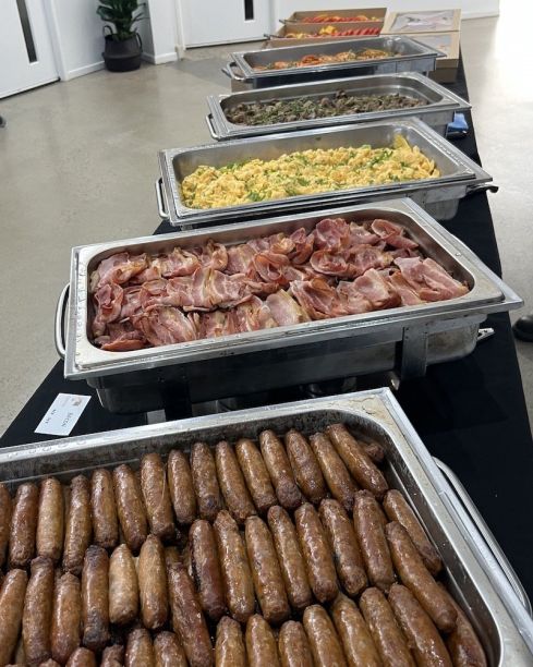 Hot Buffet Breakfast - Bacon, Scrambled Eggs, Roasted Seasoned Tomato, Sauteed Mushrooms