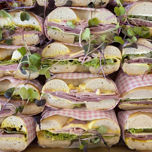 New York Style Filled Bagel Box