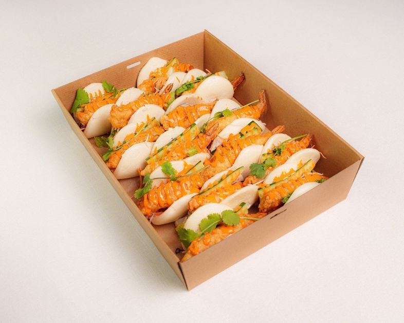 Bao Bun with Prawn Tempura
