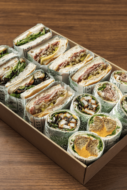 Mixed Lunch Platter 24 Pieces