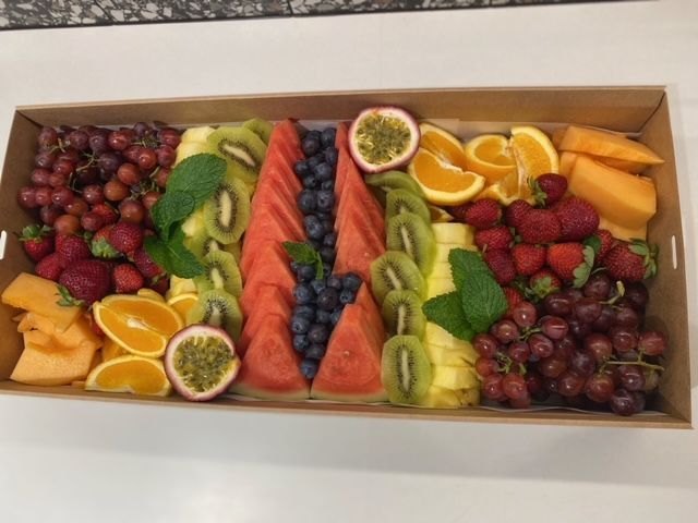 Fruit Box Examples Fresh Seasonal Fruit Box - Large