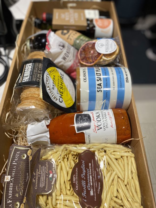 Gourmet Gift Hamper - Large