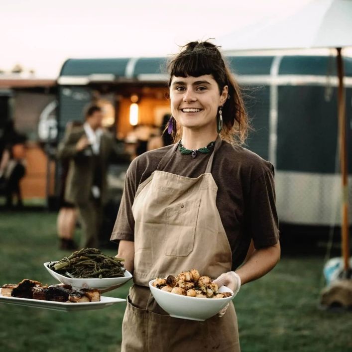 2027 waitress Sunday