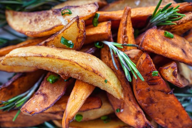 Garlic & Rosemary Potatoes
