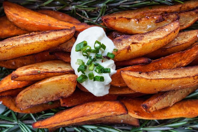 Garlic & Rosemary Potatoes
