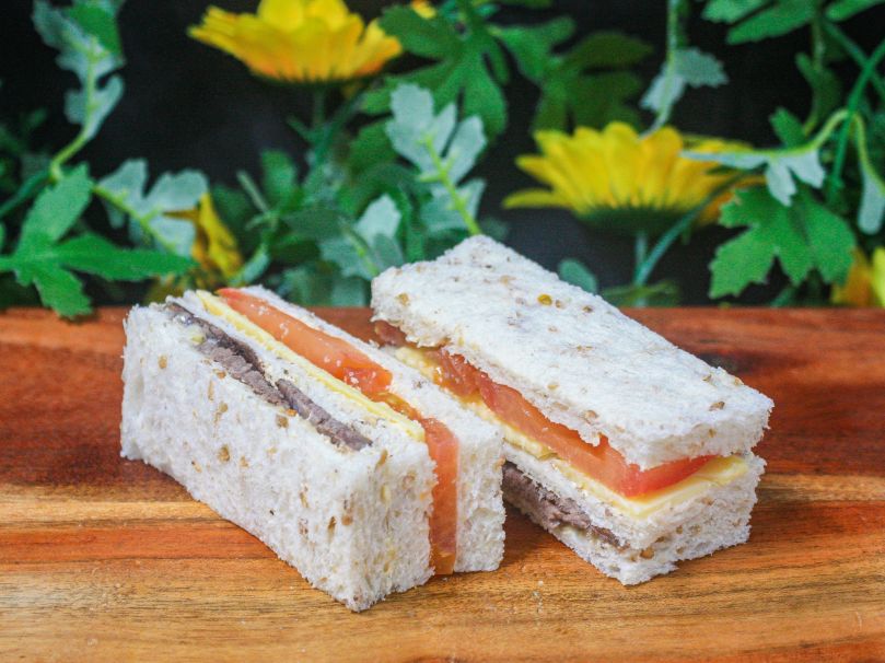 Club Sandwiches Selection, 2 Items