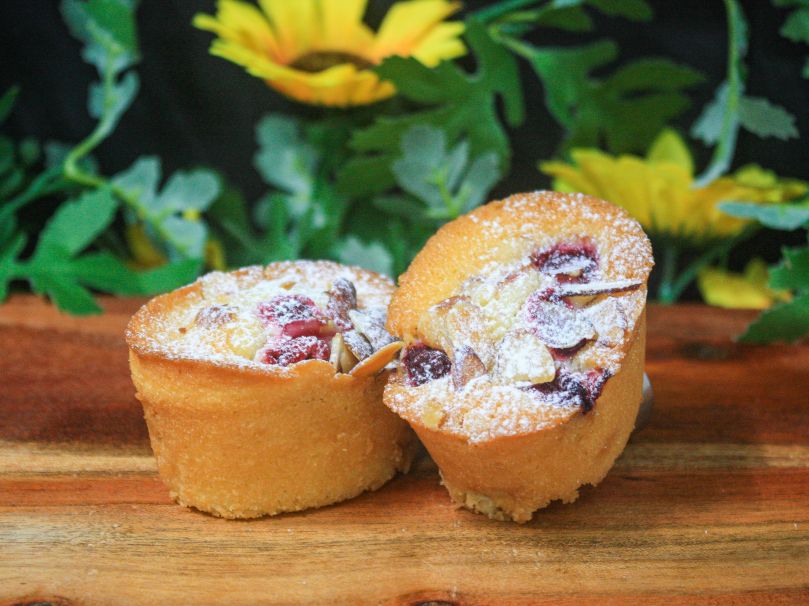 Raspberry, white chocolate & almond friands (gf, v)