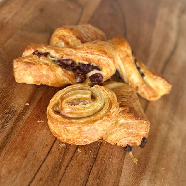 Mini Mixed Danish Pastries. (v) 