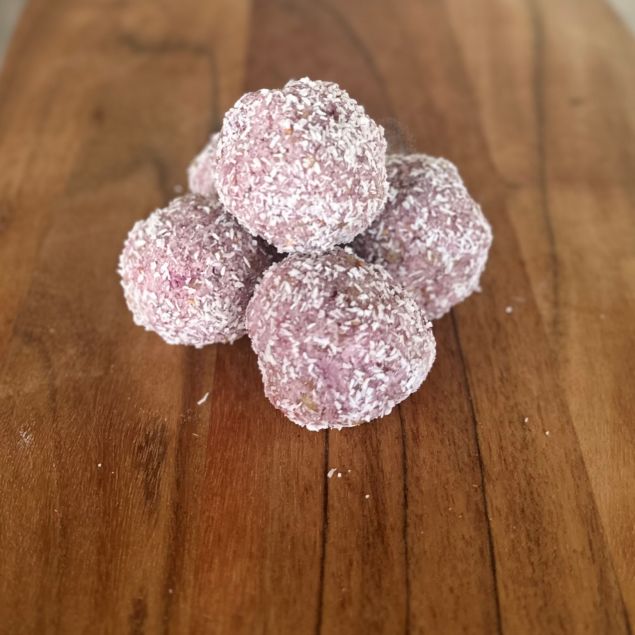 Raspberry Coconut Balls. (vg) (gf) 