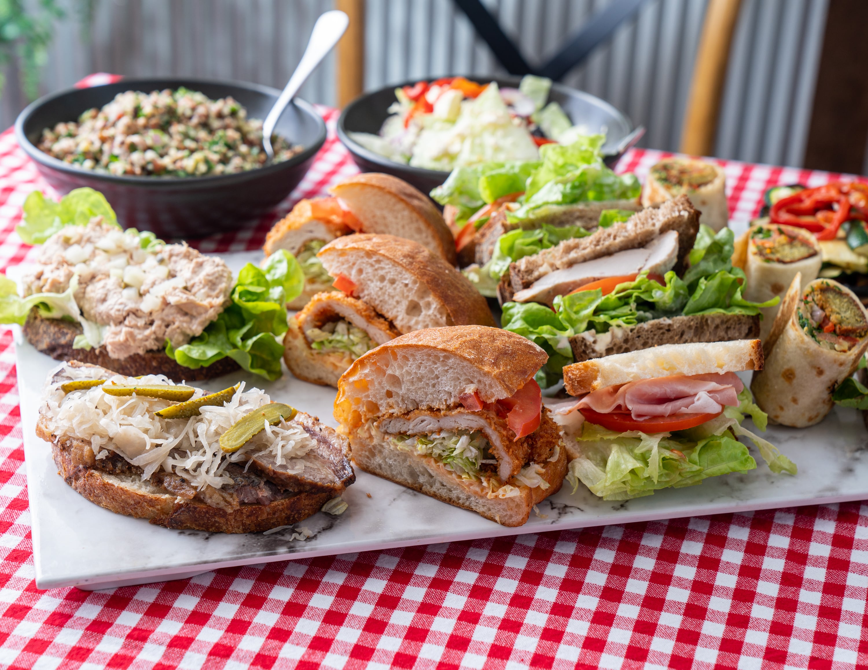 Deluxe Sandwich Package (20 Per Head)