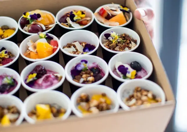 Nourish Box Small (8 Pieces)