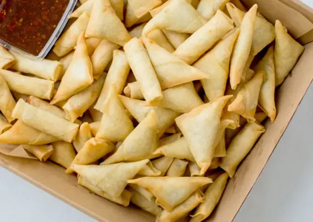 Mini Spring Rolls & Samosas