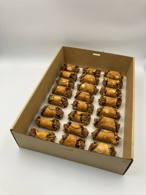 Cannoli w Negroni-Infused Chocolate Ganache & Pistachio  x 24