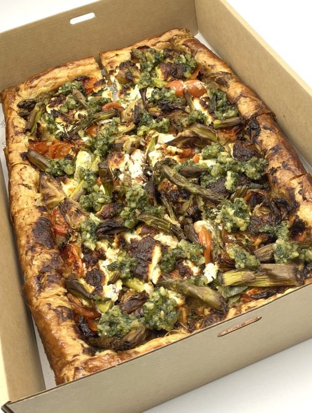 Savoury Vegetarian Galette w Cherry tomato, Globe Artichoke, Caramelised Onion, Meredith Goats Cheese & Macadamia Pesto, Serves 8