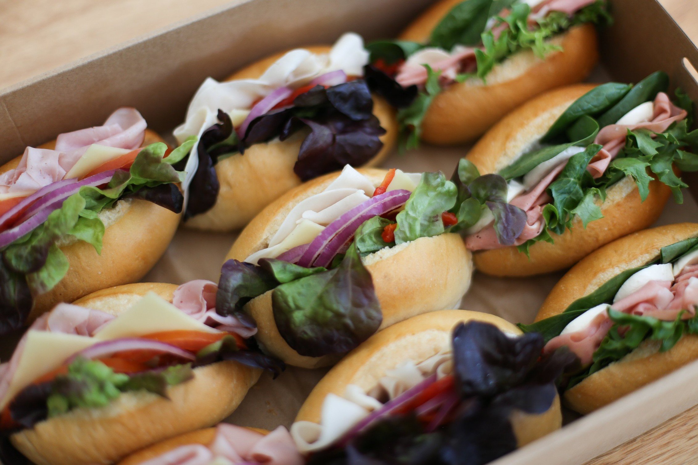 Mini Deli Rolls Box