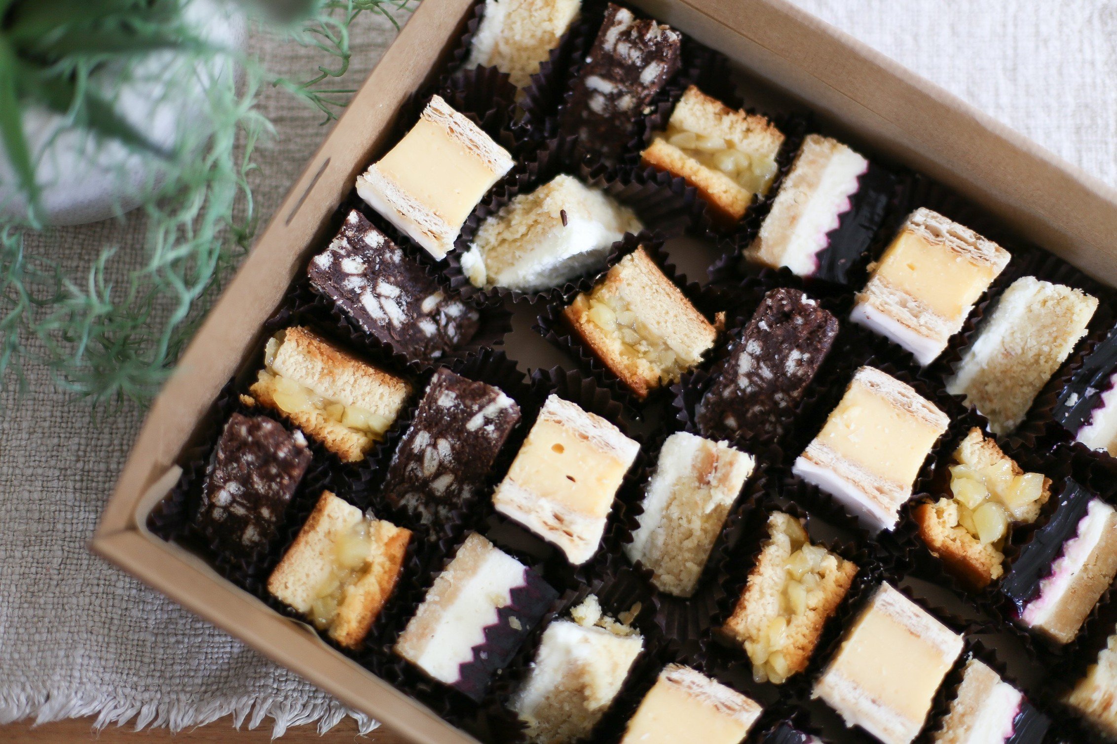 Mini Slice Box