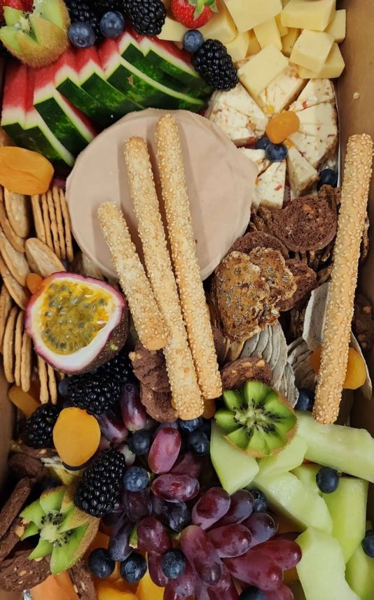 Cheese & Fruit Grazing Box (serves 10)