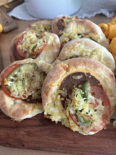 Mini Sujuk (Sausage) Pizzas