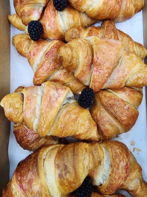 Vegan Raspberry Croissants