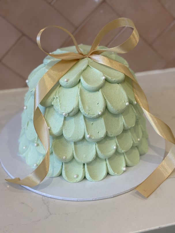 Christmas Tree Cake
