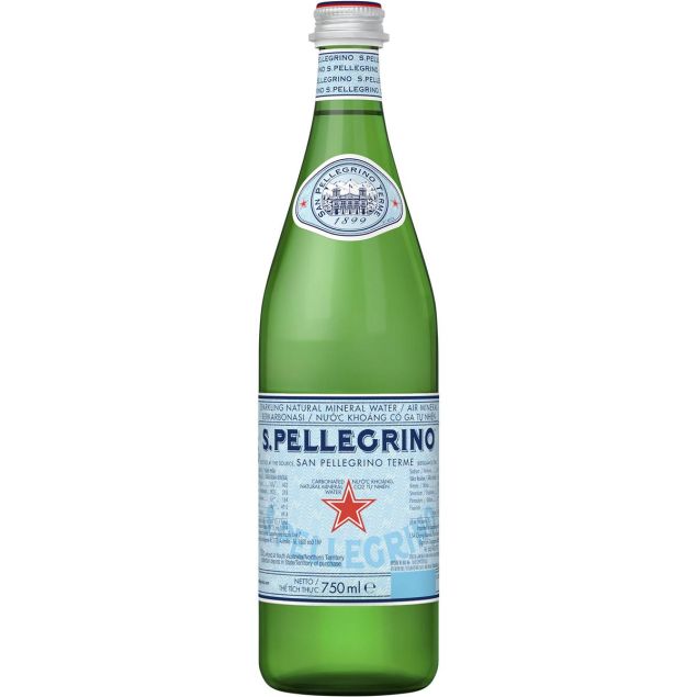 S.Pellegrino Sparkling Water (750ml Glass)
