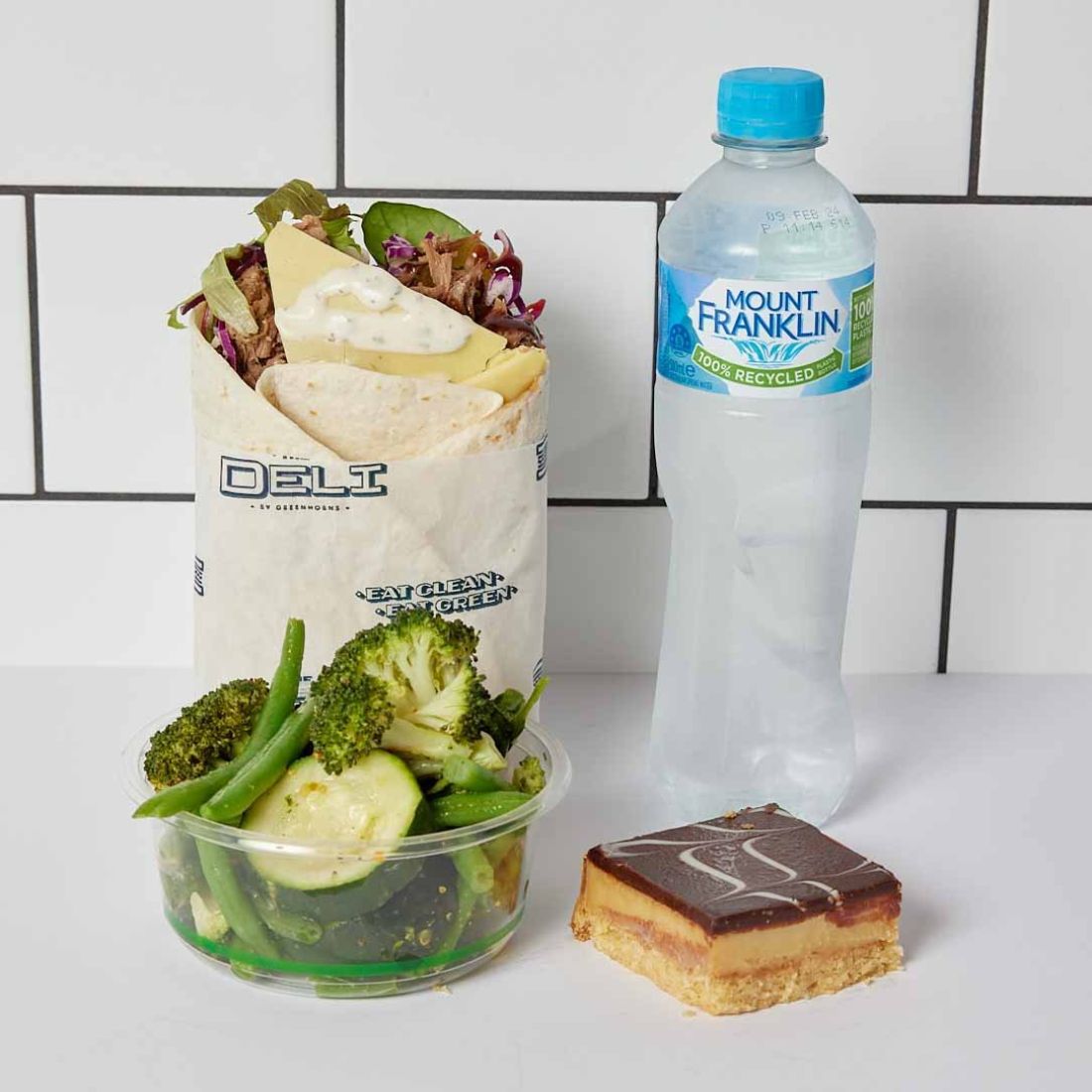 Lunch Box Sandwich, Salad, Dessert & Drink