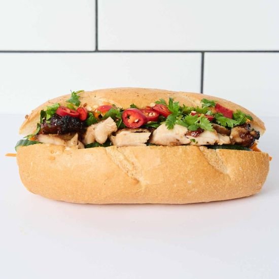 KL Style Chicken Bánh Mì