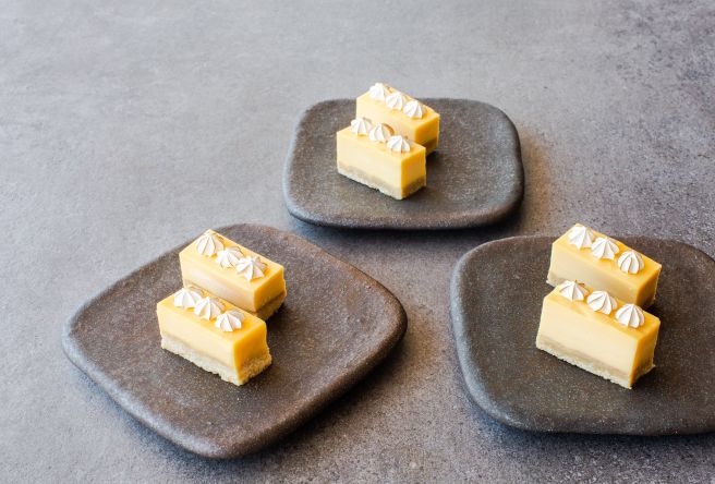 Baked Lemon Slice, Torched Meringue (V)