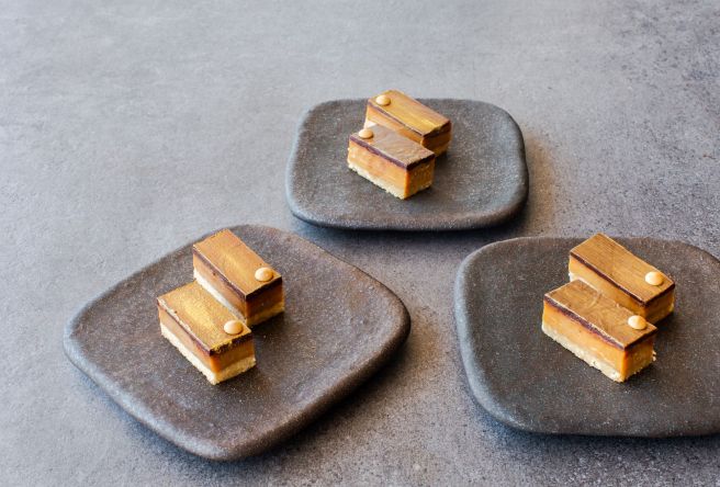Caramel Slice (V)