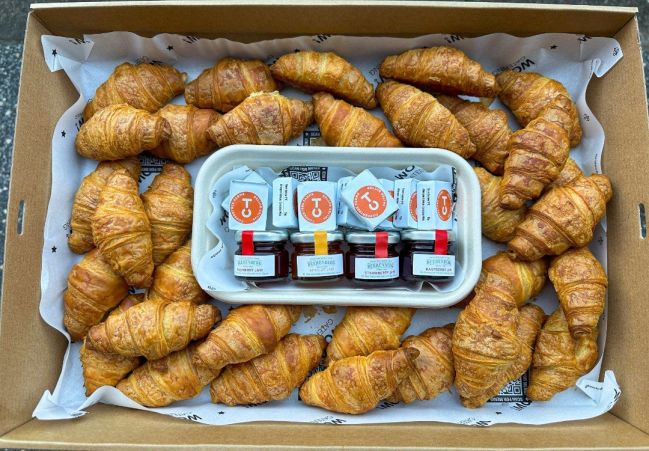 Mini All Butter Croissants & Condiments