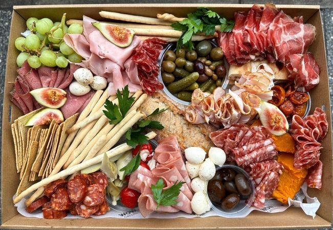 Premium Meat & Antipasto Platter