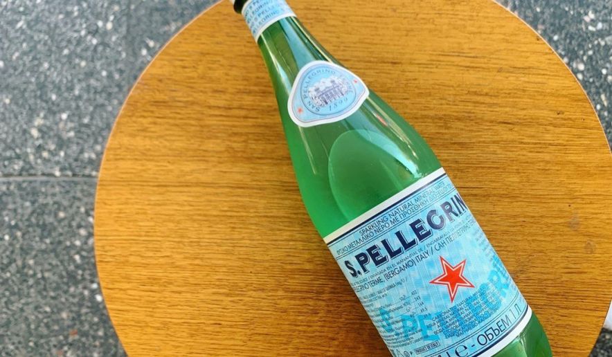 San Pellegrino Sparkling Water (1L)
