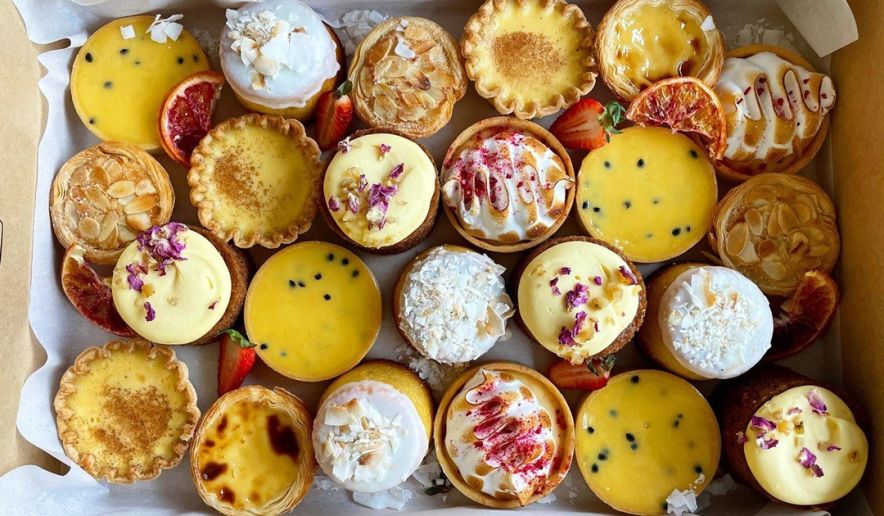 WOW! Signature Cakes & Tarts